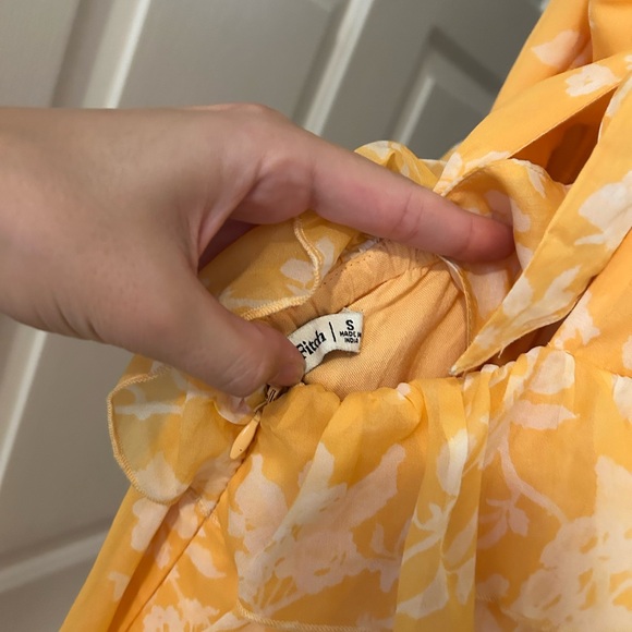 Abercrombie Flutter Sleeve maxi dress, size s - Picture 8 of 9